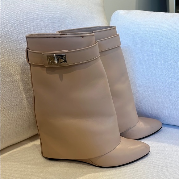 Givenchy Beige Ankle Boots - Picture 5 of 9